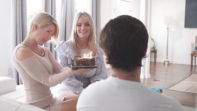 Juicy girl Kit Mercer rubs clit while being fucked balls deep