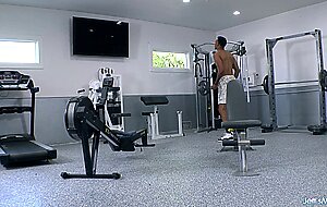 O'mya fucking at the gym