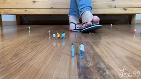 Tiny people crushed and vacuumed full HD mp4