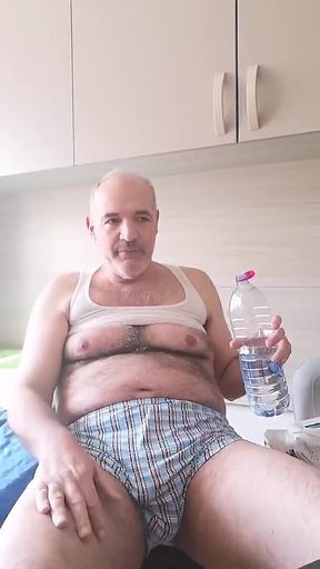 Very Hot Live Show