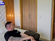 Latina Petite Cosplay tiene sexo rudo con Polla Grande colombiana! Naty Delgado