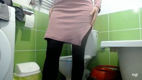 I pee standing on the toilet bowl in pink dress mp4