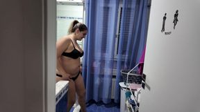 Realistic amateur moment at home... amateur sex