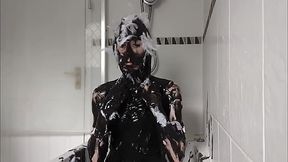 Spoilt gym bunny Jenby gets tarred and feathered in bondage