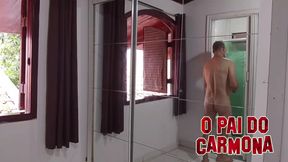 Oidocarmona Shaving Naked