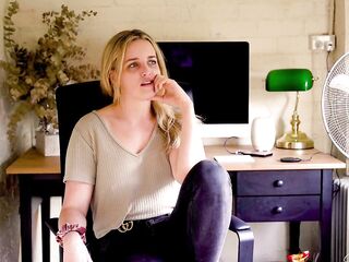 Interview: Fucking in Pools Featuring Charlie Forde