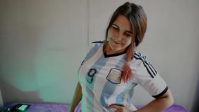 Argentina Looner Squirts on Big Balloons - Bunny Looner