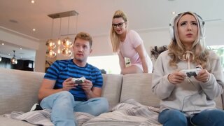 Dude sneakily cuckolding his horny gamer girlfriend