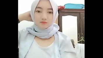 Jilbab putih