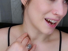 Brunette Solo Webcam Masturbation