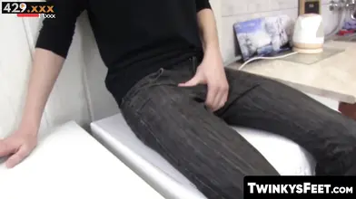 Hot & Horny Chef's Ass Fucked By His Boss In The Restaurant Kitchen