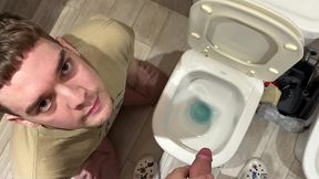 he kisses my big hard cock while i pee