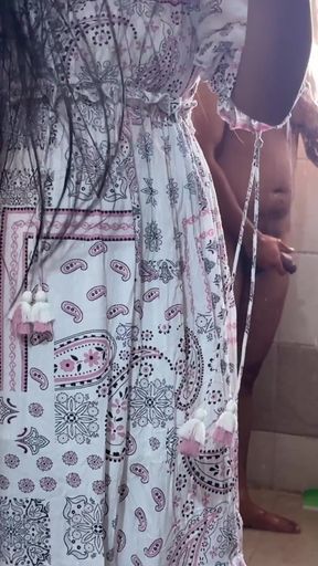 Stepson Saw MILF Saara Naked After Shower and Couldn’t Hold His Cock Away From Her Wet Cunt