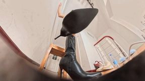 VR360 LELE Shoes POV Destruction