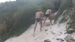 fizemos uma putaria gostosa na trilha abandonada em arraial do cabo