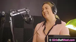 Chubby Busty Girl Licks Hairy Pussy And Ass In The Studio