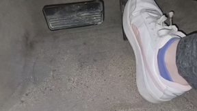 Evalynn going to work in pumas 1