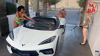 Carwash: Soap, Suds &amp_ Seduction