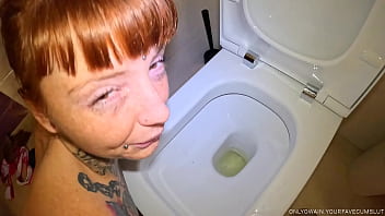 Piss hungry slut gets used