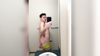 Ultra-cutie Displays Bod Off Their Yankee Garment Trunks  Tgirls Archive W The HOMOSEXUALS in Mind XO