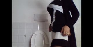 Your Sexy Girl-pee Makes It Everywhere! Even in the Car