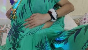 Sexy lady daro and cigarette packer enjoyed sex