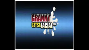 Divorcee MILF enjoys a big surprise in Florida