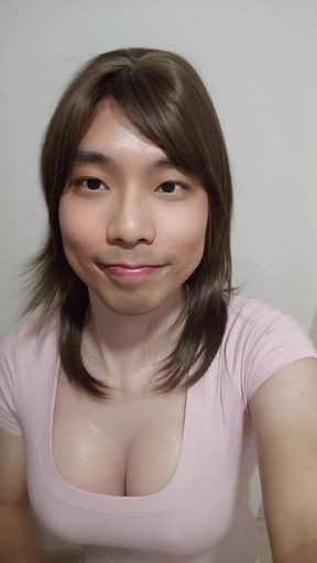 Thai ladyboy show her cute face