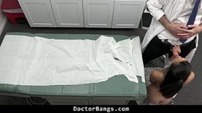 Teen Nurse Takes Doctor's Orders with Passion - Doctorbangs