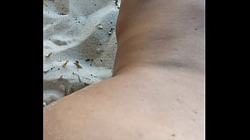 Gozou gostoso na minha buceta na praia de Tambaba