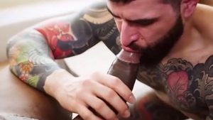 Inked scum luvs phat dark ten-Pounder