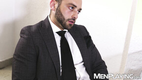 Realtors Drew Valentino & Pol Prince mutually bareback & jizz