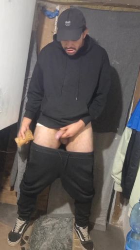 Skater Ejaculates in an Abandoned Building