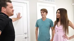 Sexy Camilla Cream Moans Loudly While Her Pussy Gets Licked Feverishly