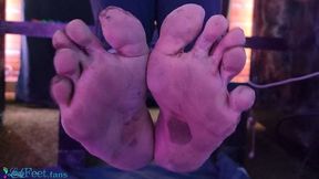 Barefoot Mud Walking and Feet Under My Desk HD