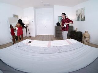 Finding a unicorn! Sharing a Tinder date with my spouse