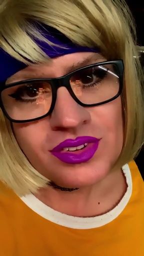 Cindie love sexy skirt sissy fucks clit like pussy