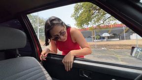 Ely has a rough start and drives the Fiat 1 barefoot