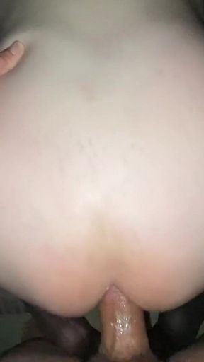 Fat Sissy Opens Her Ass to Use It as a Toy