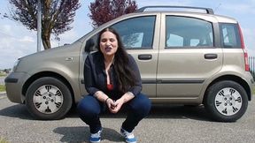 BOUCING MY CAR IN BLUE JEANS