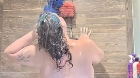 Get ready with Brapbabe! Bath and shower edition!