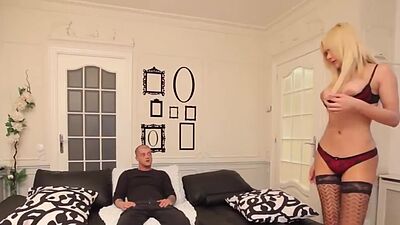 Striking shemale with big ass analrammed after deepthroating