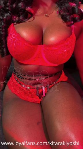 15 min red lingerie crotchless panty boobshow + twerk ♡