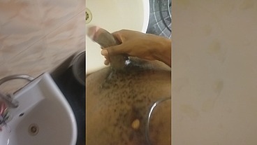 My fan requested I cum in the washing hand sink