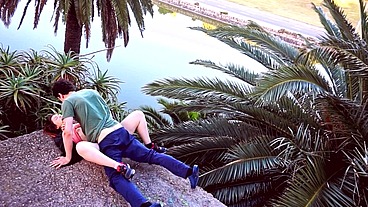 4K Real outdoor sex young couple fucking in the park