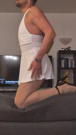 Sissy Xunami in her white summer dress, so cute