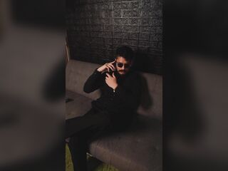 I call the modeling agency for some company, and they give me the most good surprise of my life.