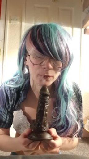 Slut gives a wet and Sloppy blowjob