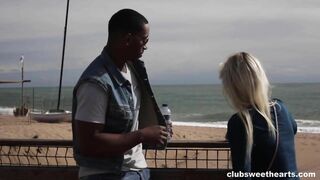 Gabi Gold had it Cumming!