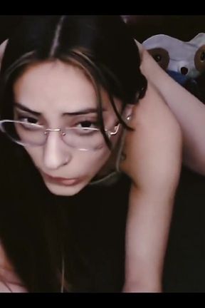 Come I&#039;ll Show You My Pussy Daddy! I Like to Play with You!